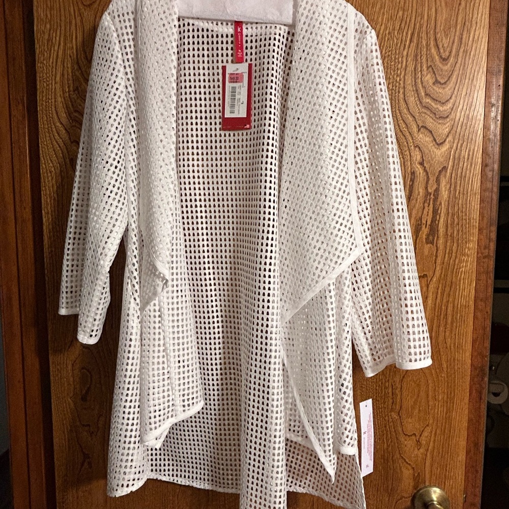 IC White Mesh Knitwear
